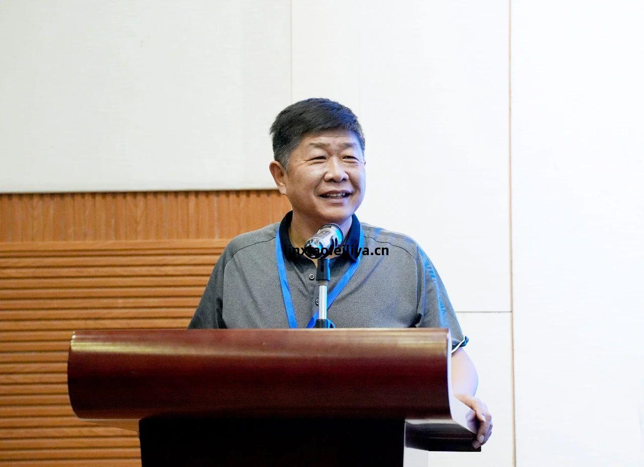 上海(hai)大學(xue)胡(hu)慶(qing)夕(xi)教授