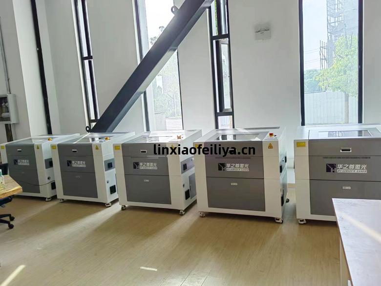 華之(zhi)尊(zun)-激光(guang)雕(diao)刻機HZZ-V300B